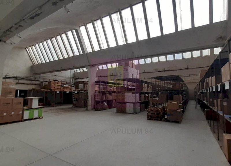 Hala 3600 mp zona de Sud a capitalei